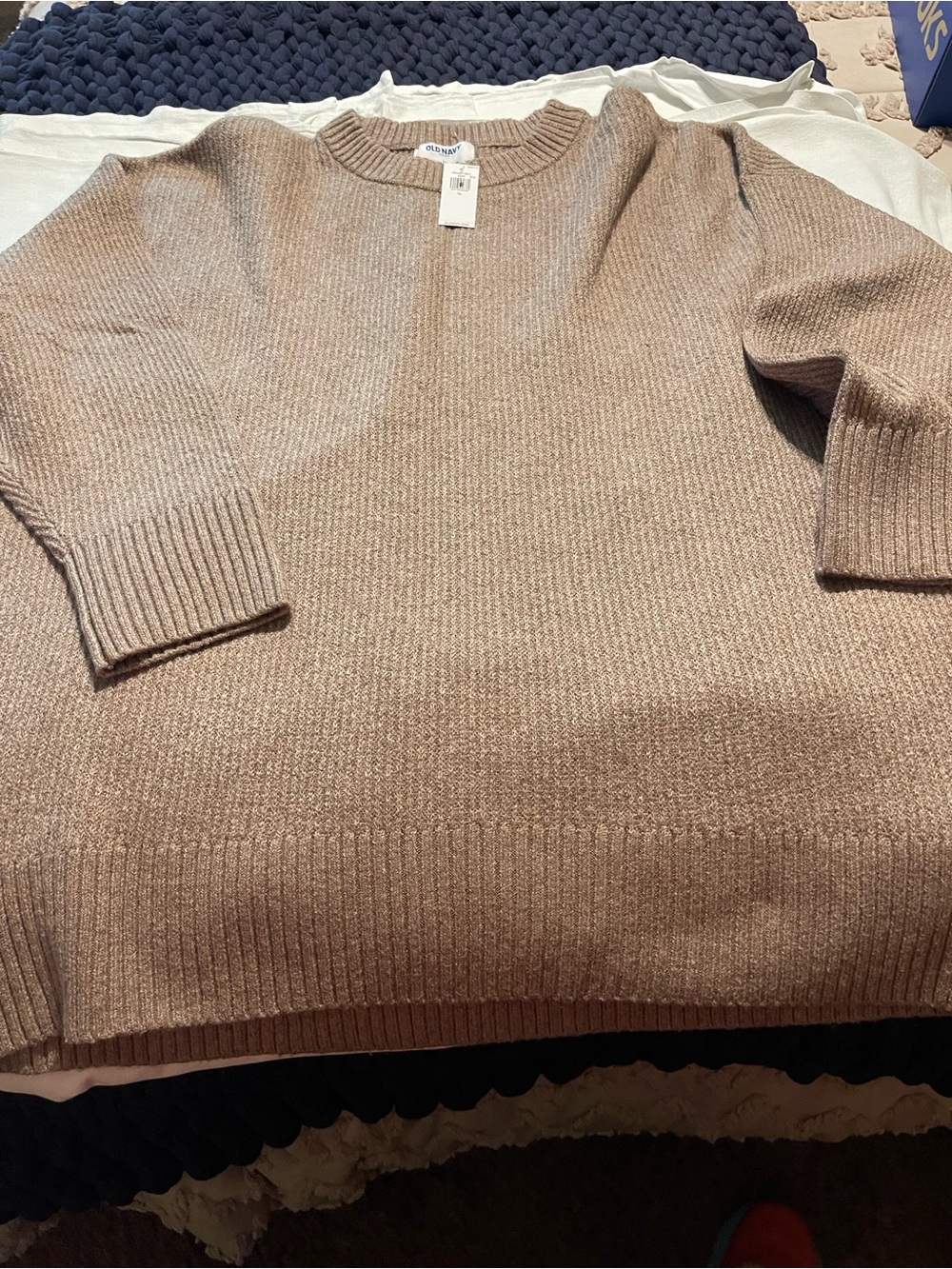 Old Navy Women's Crewneck Sweater in Taupe